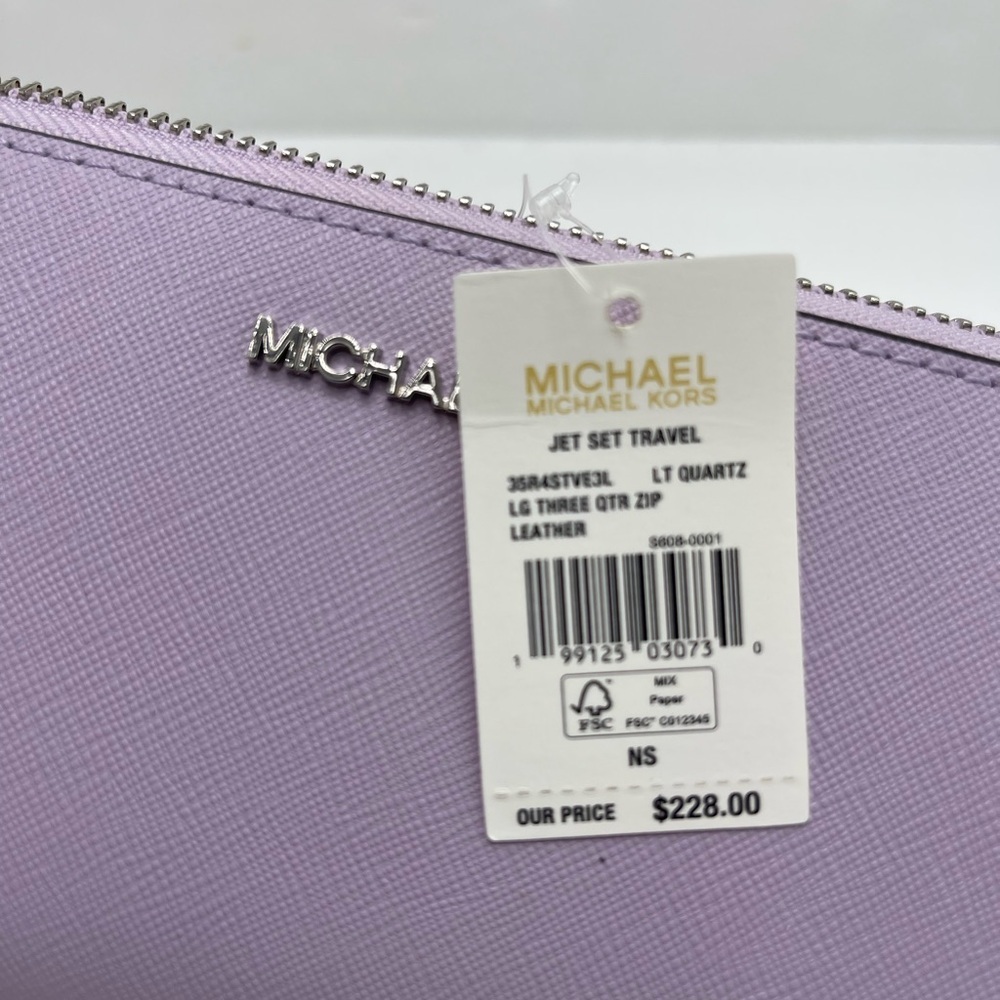 MICHAEL KORS Jet Set Travel Large Saffiano Leather Quarter-Zip Wallet
Lt QUARTZ - Picture 10 of 16